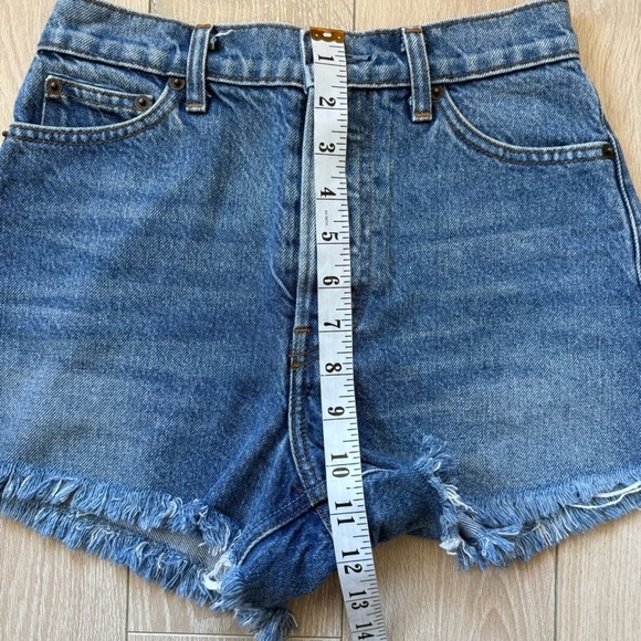 Reformation Dixie High Rise Jean Short in Iskar Women’s Size 23 - Picture 8 of 10